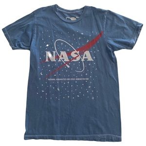 NASA t-shirt 🪐